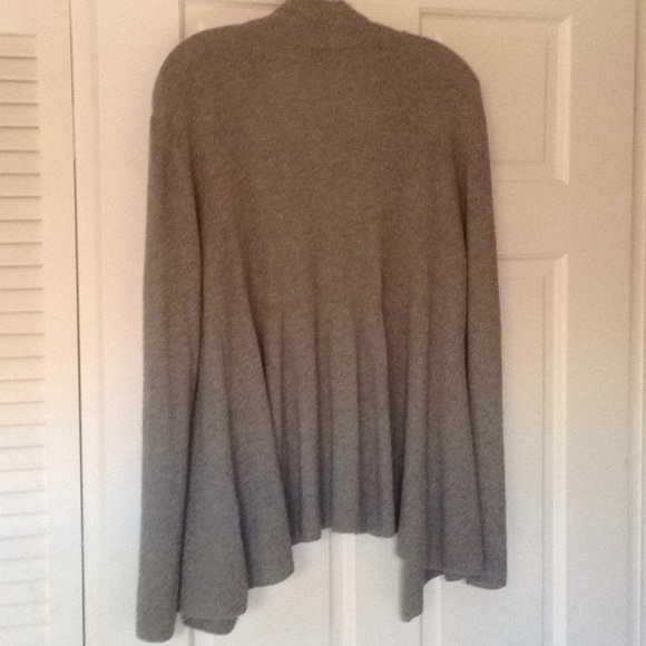 Eileen Fisher grey sweater - Picture 3 of 3